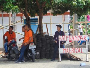 tulisan material