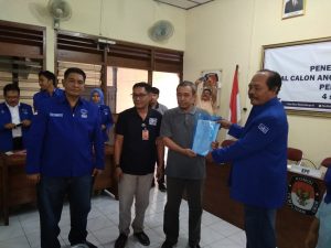 demokrat daftar ke kpu