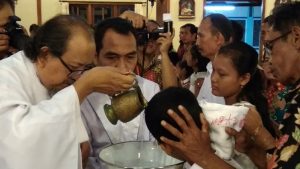 baptis malam paskah di wedi
