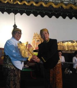 henry wayangan di sukoharjo