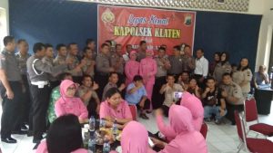 lepas kenal kapolsek kota