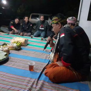 melestarikan kebudayaan jawa