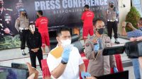 kartu sertipikat vaksin palsu