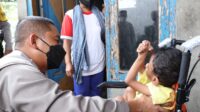 polres klaten bantu kursi roda warga mlese