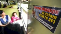 larangan merokok di dalam kereta api