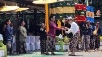 Keraton Yogyakarta menggelar Hajad Dalem Garebeg Mulud