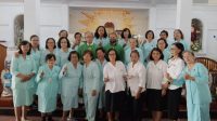 rama berfoto bersama pengurus PWK St Monika Kevikepan Surakarta