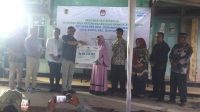 santunan kepada sugimin sawit gantiwarno 1
