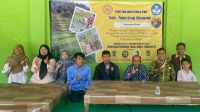 Tim Peneliti Fakultas Ilmu Sosial dan Ilmu Politik (Fisipol) Universitas Proklamasi 45 (UP45) Yogyakarta dan Sekolah Tinggi Pembangunan Masyarakat Desa “APMD” Yogyakarta serta Lembaga Satu Desa Indonesia