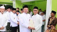 Serahkan 13 Sertipikat di Banten, Menteri ATR