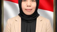 Dr. Evada Rustina, MM